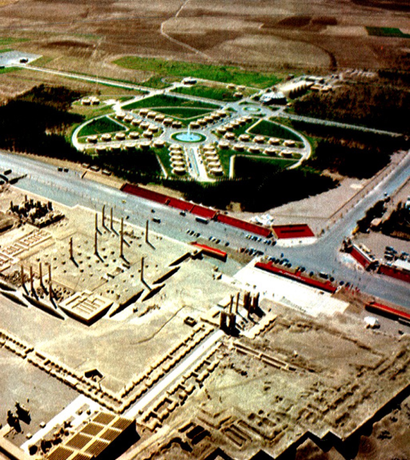 Cité des tentes à Persépolis, célébration des 2 500 ans, 1971
